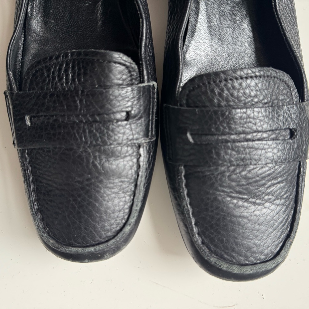 Prada Black Leather Loafers - Picture 3 of 5